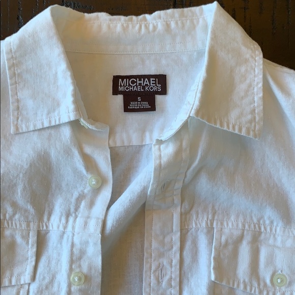 Button Down - Picture 3 of 4